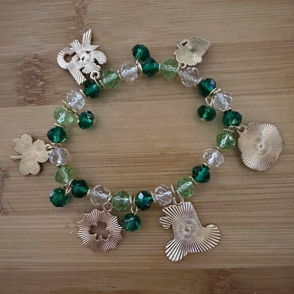 St Patricks Day Charm Bracelet Stretch Shamrocks Luck Leprechaun Hat Bee… - Picture 12 of 12